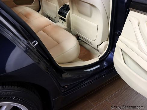 Used 2015 BMW 528i xDrive Sedan image 33