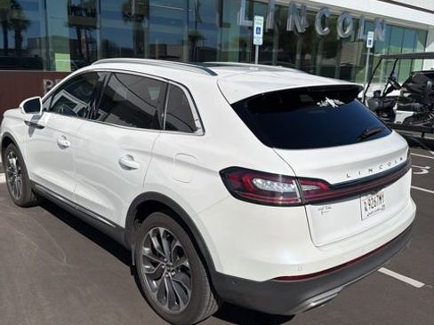 Used 2023 Lincoln Nautilus Reserve w/ Equipment Group 201A image 7