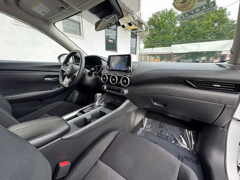 Used 2025 Nissan Sentra SV FWD image 29