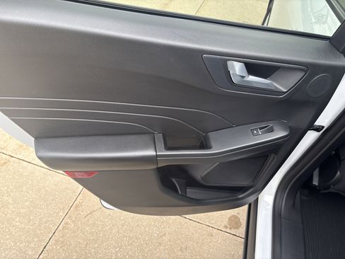 Used 2023 Ford Escape Active w/ Tech Pack #2 image 11