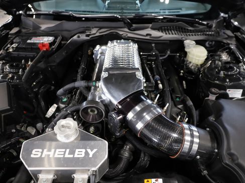 Used 2017 Ford Mustang GT Premium w/ Equipment Group 401A image 37