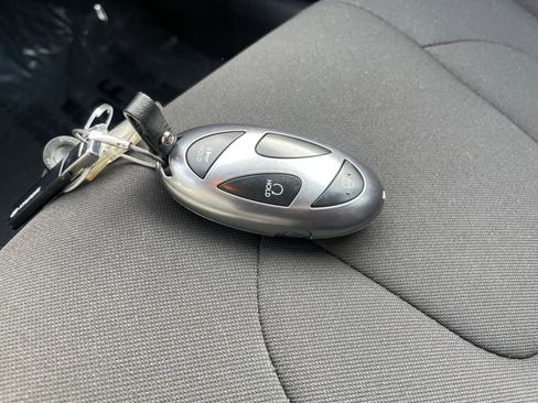 Used 2025 Hyundai Elantra SEL image 22