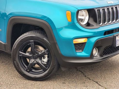 Used 2021 Jeep Renegade Latitude w/ Sun & Sound Group image 6
