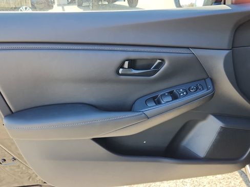 New 2025 Nissan Sentra S image 9