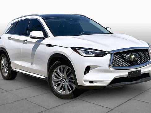 Used 2024 INFINITI QX50 Luxe FWD image 3