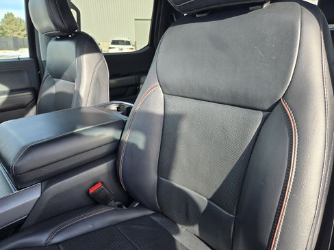 Used 2021 Ford F150 Lariat w/ Equipment Group 502A High image 16