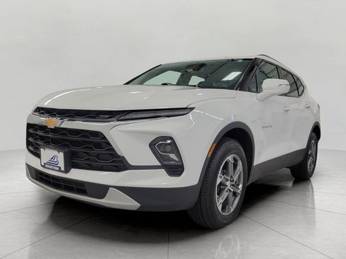 Used 2024 Chevrolet Blazer LT w/ LPO, Floor Liner Package AWD/4WD image 12