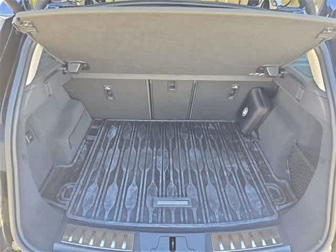 Used 2025 Land Rover Range Rover Evoque Dynamic SE image 34