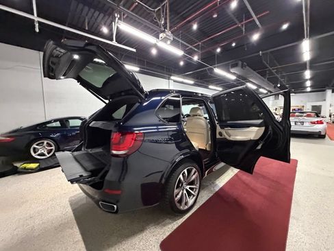 Used 2017 BMW X5 xDrive35i AWD/4WD image 52
