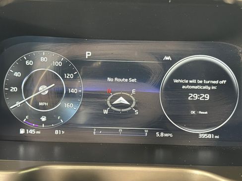 Used 2023 Kia Sorento SX AWD/4WD image 29