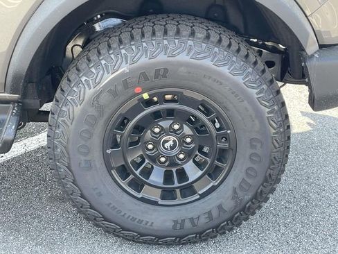 New 2026 Ford Bronco Outer Banks AWD/4WD image 8