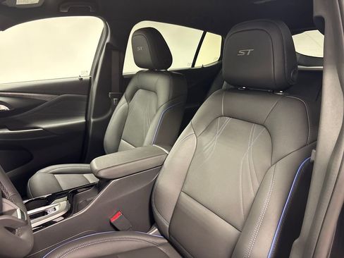New 2026 Buick Envista Sport Touring w/ Convenience I Package FWD image 24