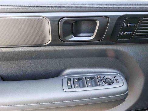 New 2026 Hyundai Santa Fe Calligraphy AWD/4WD image 22