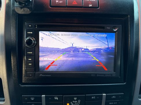 Used 2012 Ford F150 XLT w/ XLT Chrome Pkg image 17