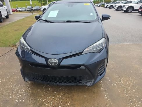 Used 2019 Toyota Corolla SE FWD image 6