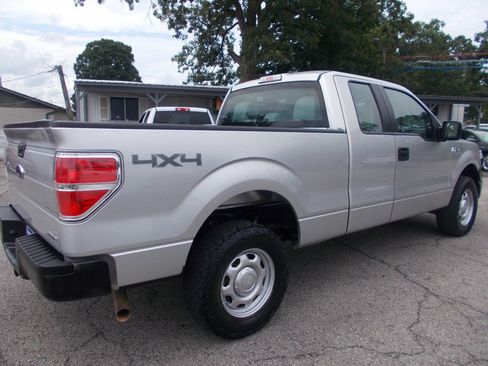 Used 2014 Ford F150 XL w/ Power Equipment Group AWD/4WD image 3