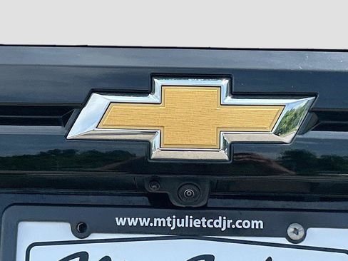 Used 2024 Chevrolet Traverse LT FWD image 12
