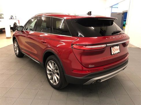 Used 2022 Lincoln Corsair AWD w/ Premium Package image 6