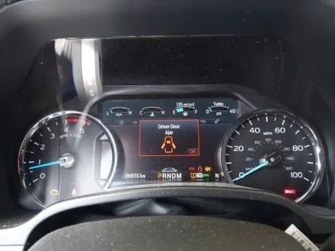 Used 2021 Ford F250 Platinum w/ Tremor Off-Road Package AWD/4WD image 10