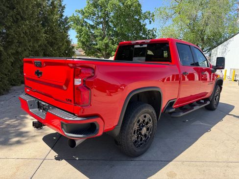 Used 2022 Chevrolet Silverado 2500 LTZ w/ LTZ Plus Package AWD/4WD image 31