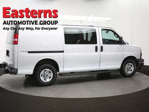 Used 2019 GMC Savana 2500 w/ Driver Convenience Package RWD image 37