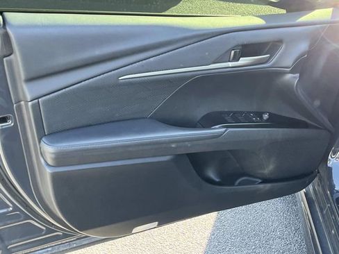 Used 2025 Toyota Camry XSE FWD image 24