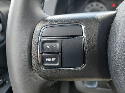 Used 2017 Jeep Patriot High Altitude FWD image 21