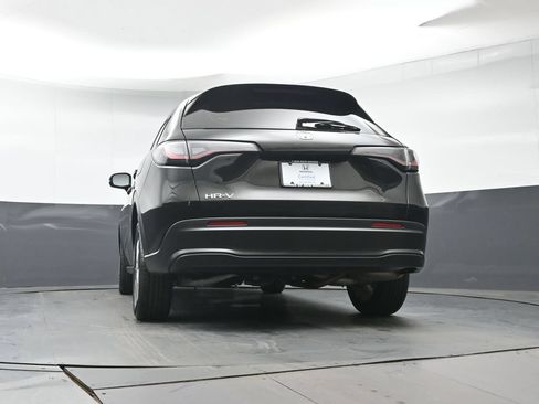 Certified 2024 Honda HR-V LX image 26