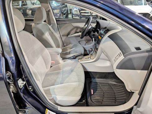 Used 2011 Toyota Corolla LE image 28