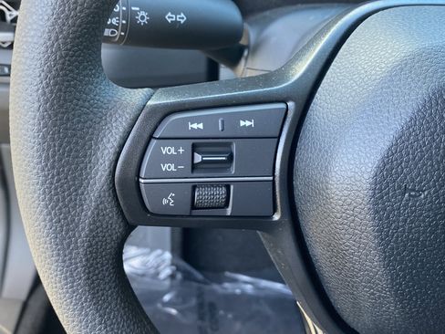 Used 2025 Honda Accord SE image 26