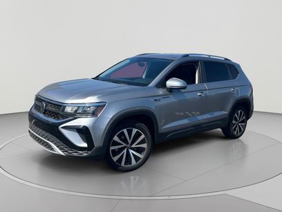 Used 2022 Volkswagen Taos SE