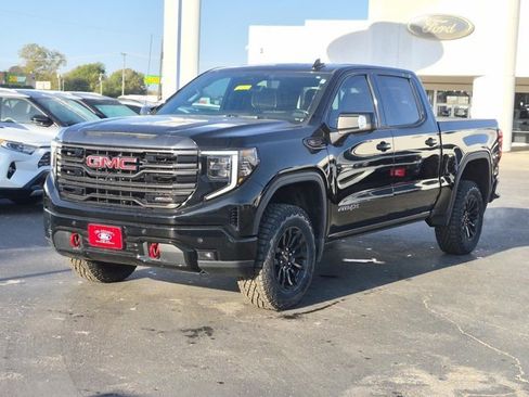 Used 2022 GMC Sierra 1500 AT4X image 3