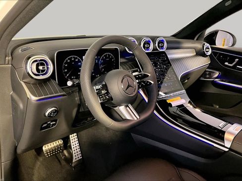 New 2026 Mercedes-Benz GLC 300 4MATIC image 9