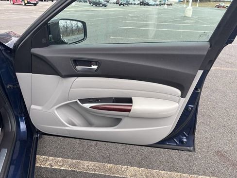 Used 2015 Acura TLX V6 Tech image 9