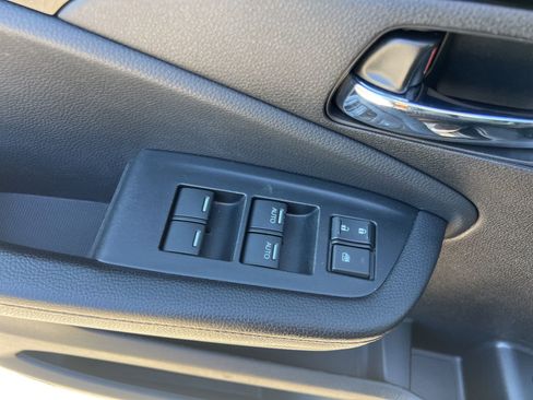 Used 2021 Honda Pilot Touring image 25