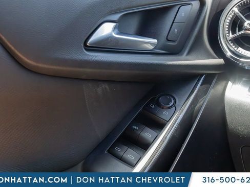 Used 2025 Chevrolet Equinox LT FWD image 12