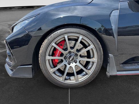 Used 2017 Honda Civic Type R image 9
