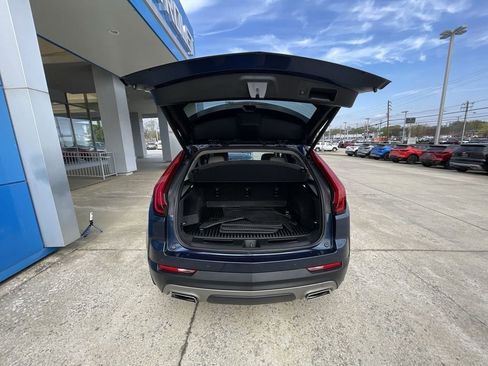 Used 2020 Cadillac XT4 Premium Luxury w/ Technology Package FWD image 26