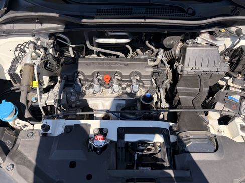 Certified 2022 Honda HR-V EX image 28