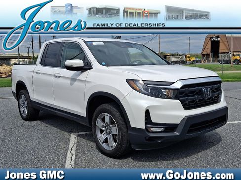 Certified 2025 Honda Ridgeline RTL image 1