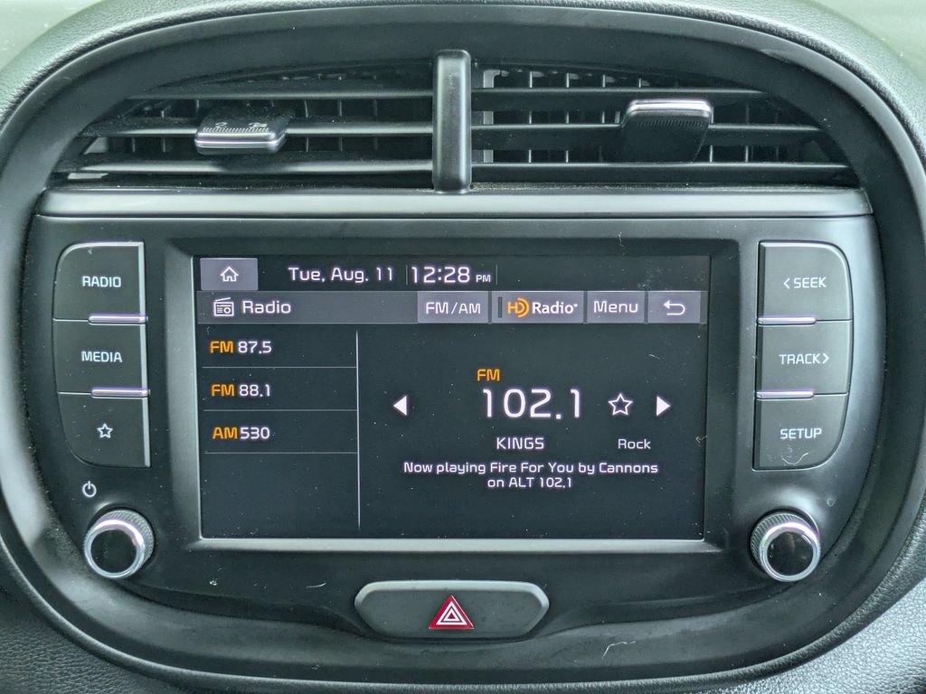 Used 2024 Kia Soul LX w/ LX Technology Package FWD image 18