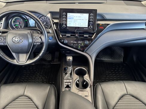 Certified 2024 Toyota Camry SE w/ Cold Weather Package FWD image 12