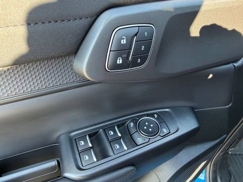 Used 2024 Ford Ranger Raptor AWD/4WD image 18