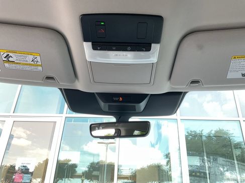 New 2026 Nissan Pathfinder SL AWD/4WD image 14