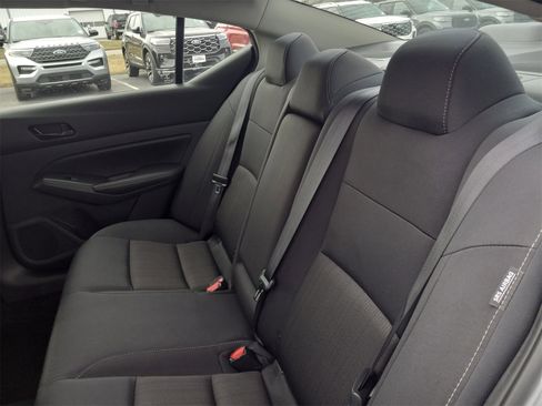 Used 2024 Nissan Altima 2.5 SV image 12