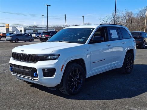 Used 2024 Jeep Grand Cherokee Limited 4xe image 6