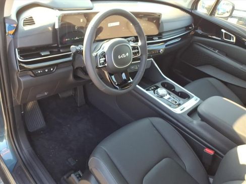 New 2026 Kia Carnival SX Prestige image 11