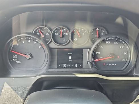 Used 2021 Chevrolet Silverado 1500 Custom AWD/4WD image 12