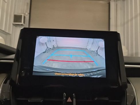 Used 2023 Toyota Corolla LE image 26