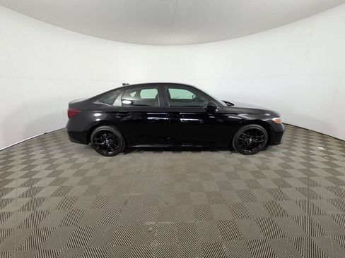Used 2025 Honda Civic Sport image 29